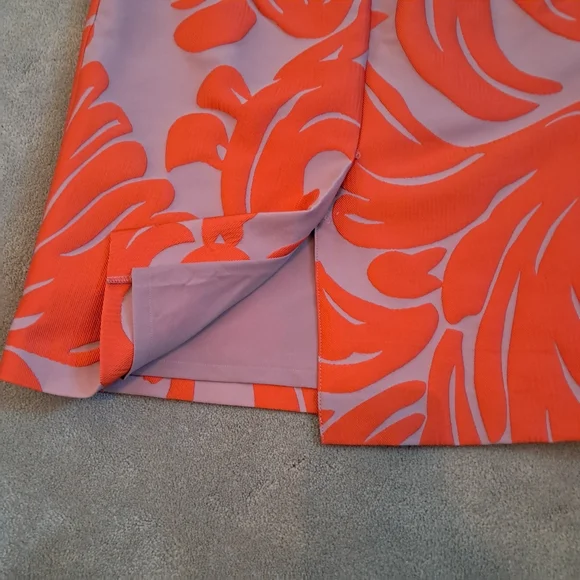 Vibrant Ann Taylor Orange and Nude Patterned Skirt | Size 4 - Picture 6 of 6